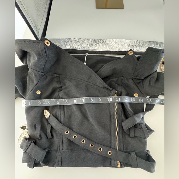 Wow Couture Black Off-Shoulder Belted Long Sleeves Bondage Top Gold Accents - Picture 10 of 13